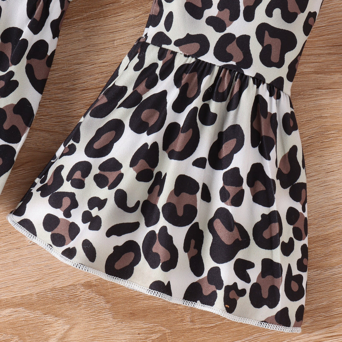 Mama’s & Auntie’s Bestie Leopard Bell Bottom Set