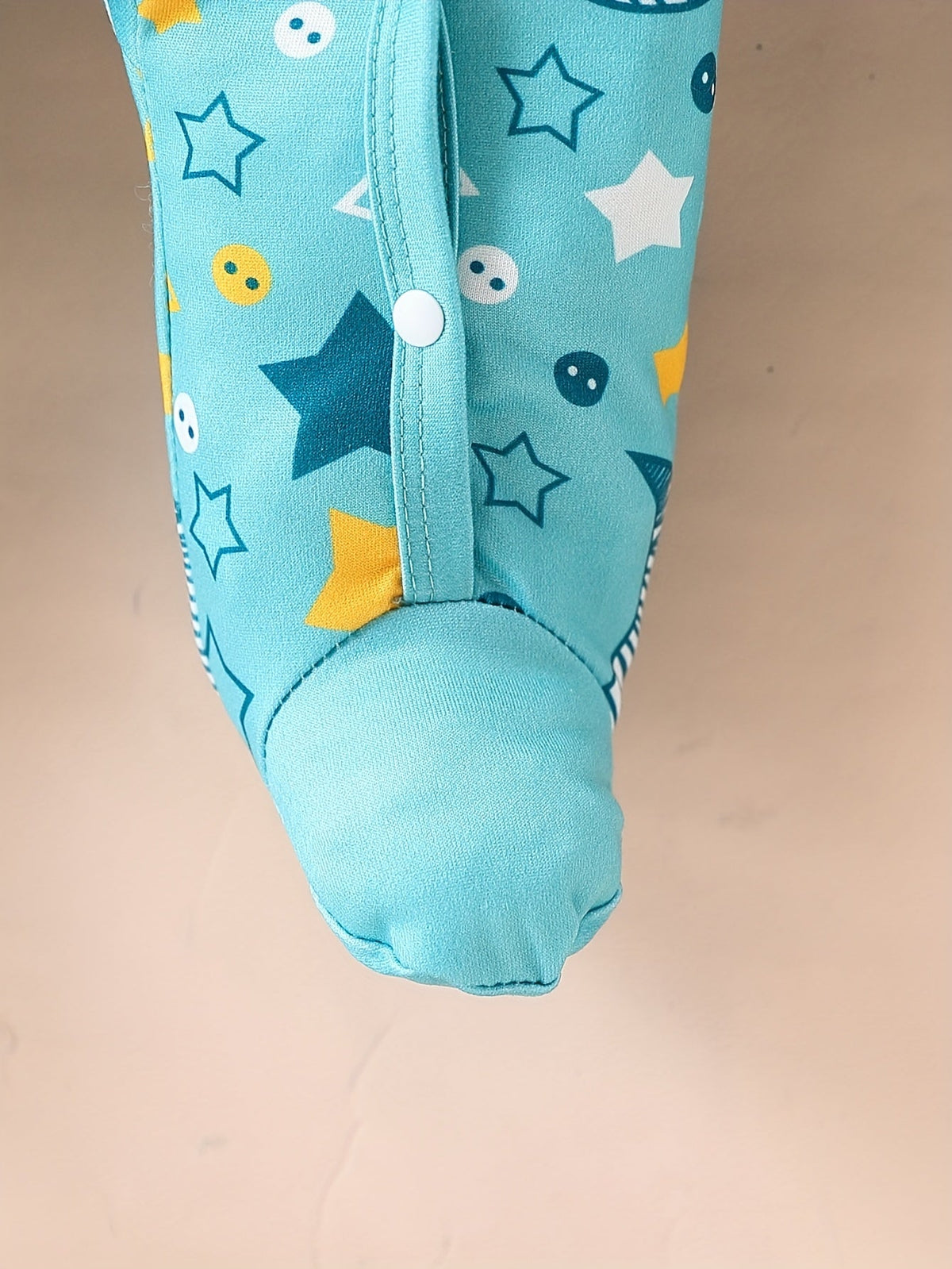 6pcs Baby Footed Onesie Set with HaLittle Dreamer 6-Piece Footed Onesie & Hat Set