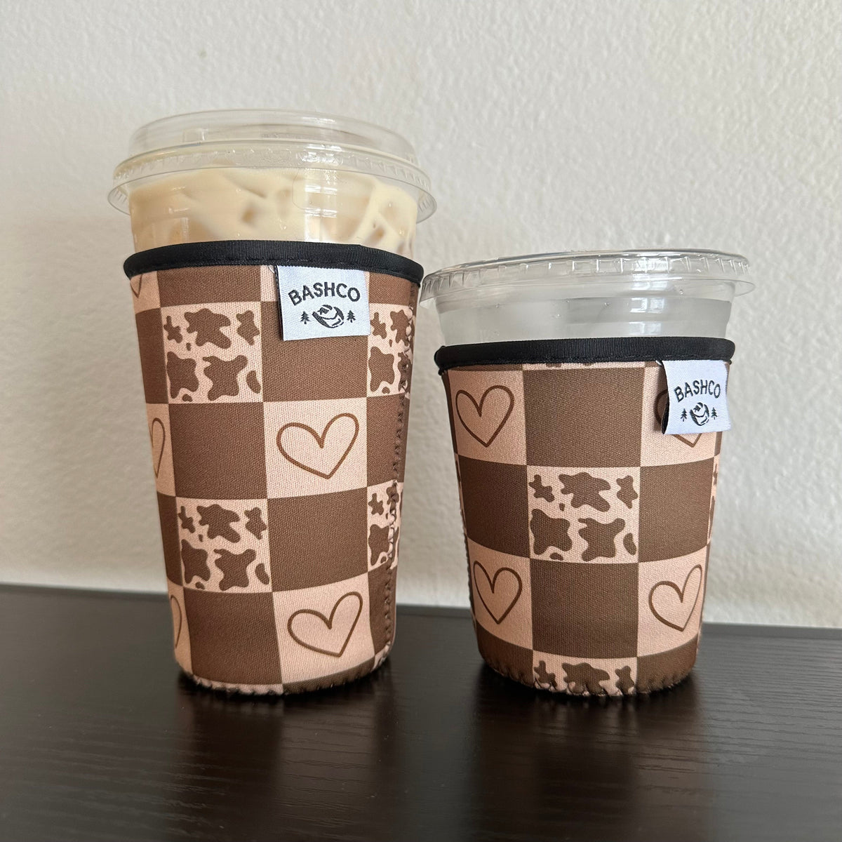 Country Sweetheart | Checkered Hearts Coffee Sleeve