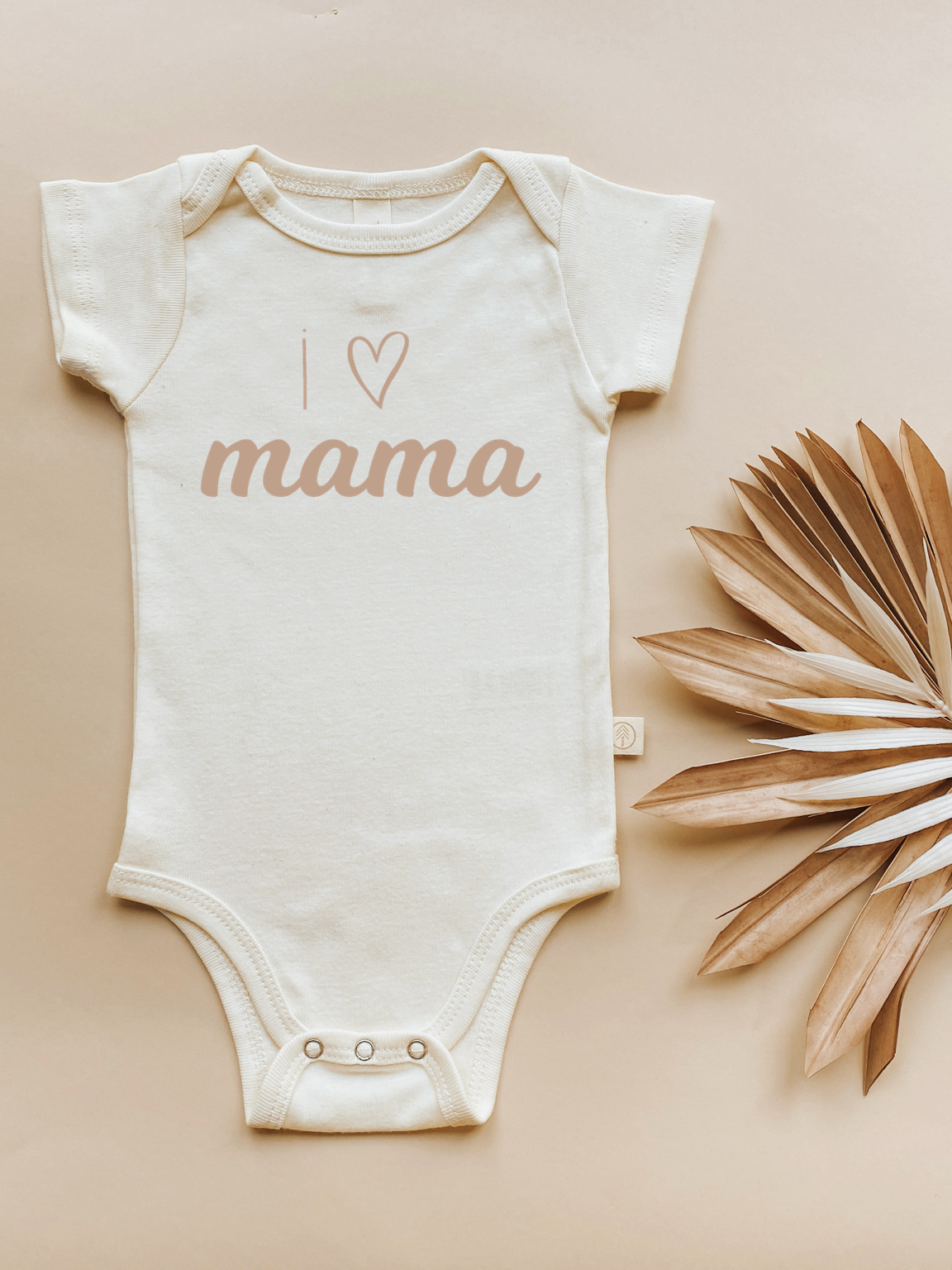 Beautifully Spotted™ I Love Mama Organic Baby Bodysuit