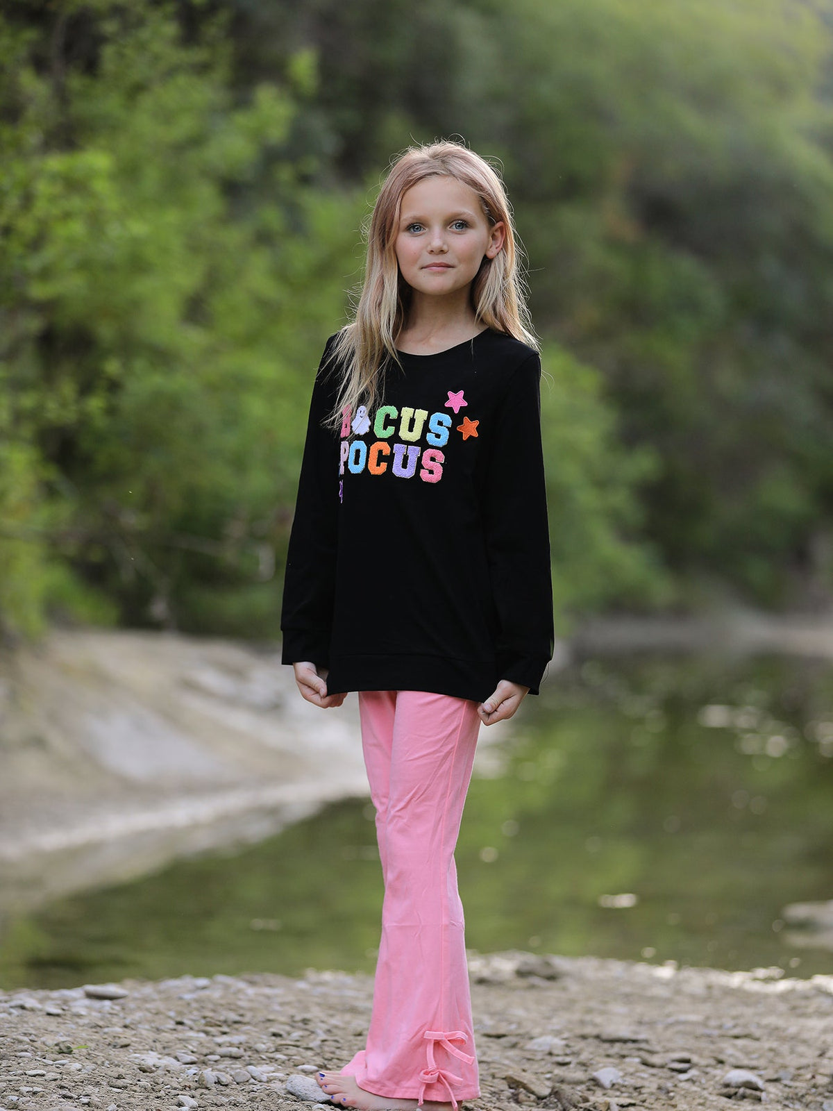 Hocus Pocus Halloween Black Top & Pink Bell Bottom Set – Girls