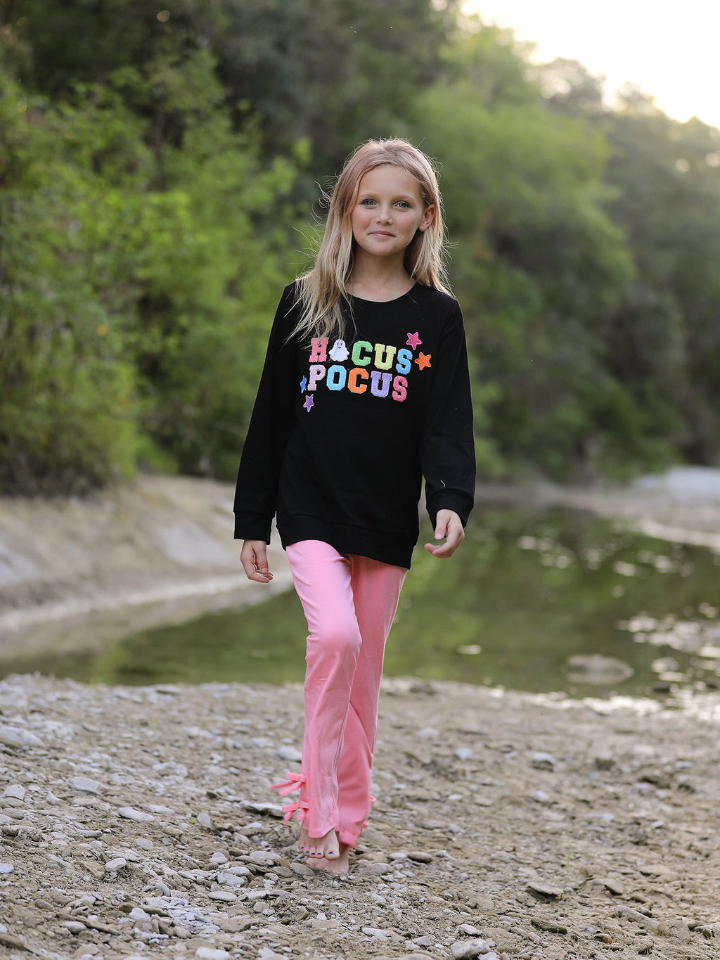 Hocus Pocus Halloween Black Top & Pink Bell Bottom Set – Girls
